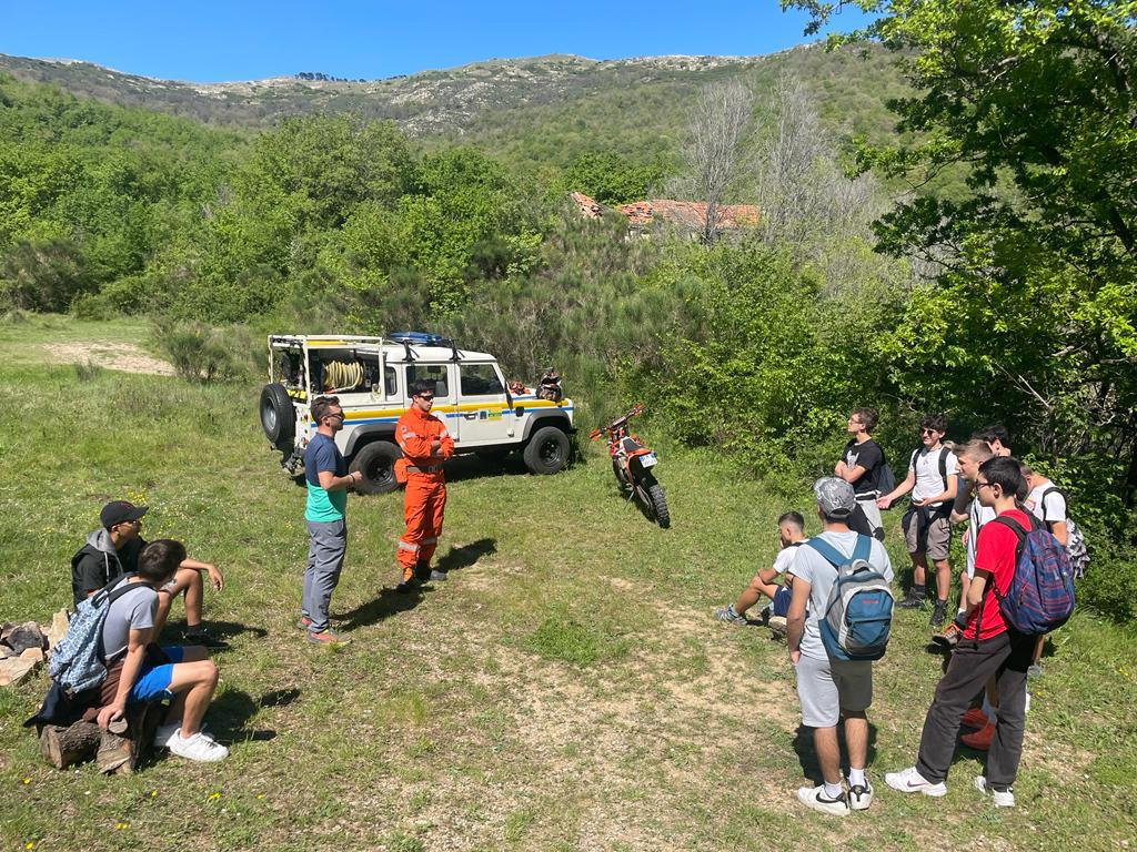 Avventure nel bosco con Unità Cinofila e Protezione Civile! 